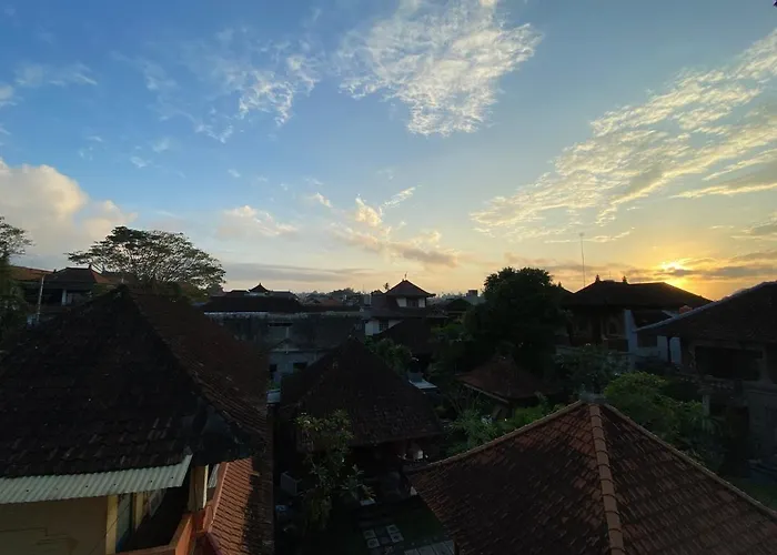 Privatunterkunft Wahyu
